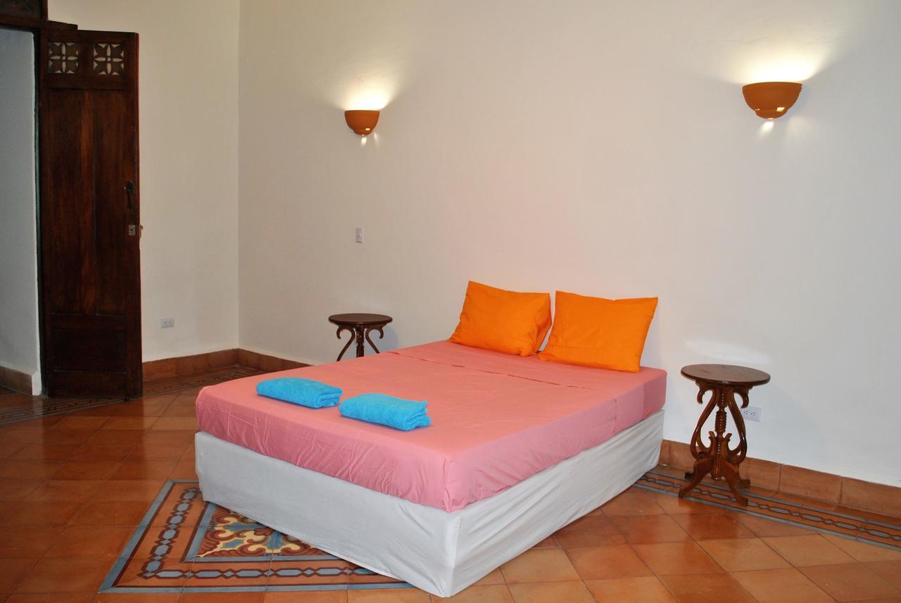 Casa Calala Aparthotel Granada Eksteriør bilde