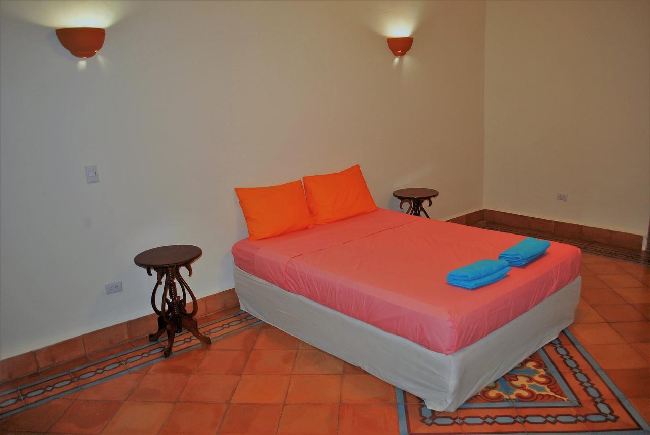 Casa Calala Aparthotel Granada Eksteriør bilde