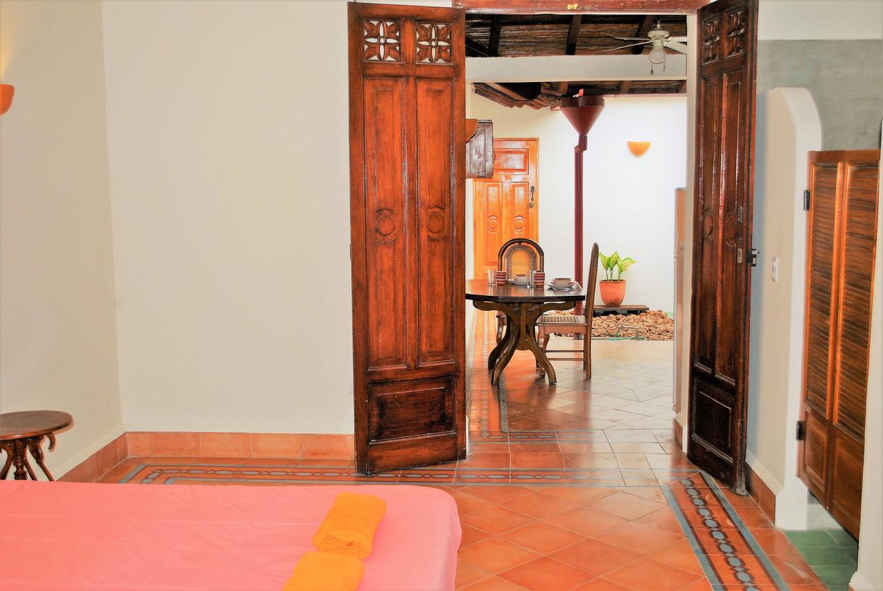 Casa Calala Aparthotel Granada Eksteriør bilde